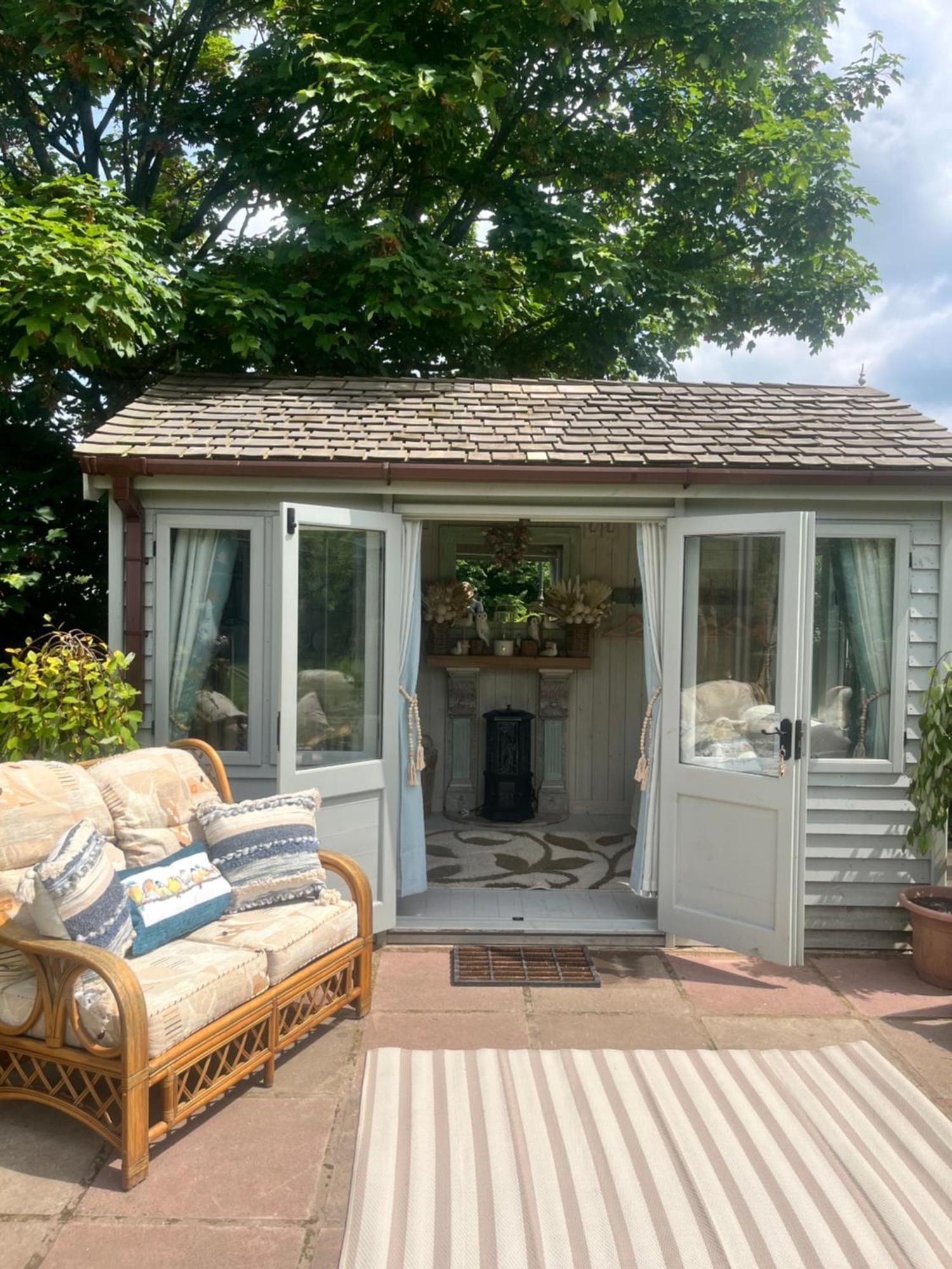 Birds And The Bees Summer House Endon Dış mekan fotoğraf